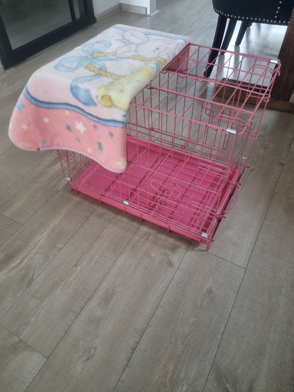 Honden bench, Ophalen of Verzenden, Zo goed als nieuw
