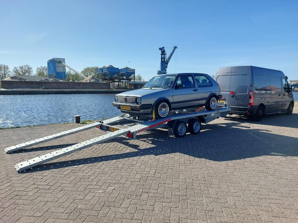 Autotrailer autotransporter autoambulance te huur, Met chauffeur, Aanhangwagen