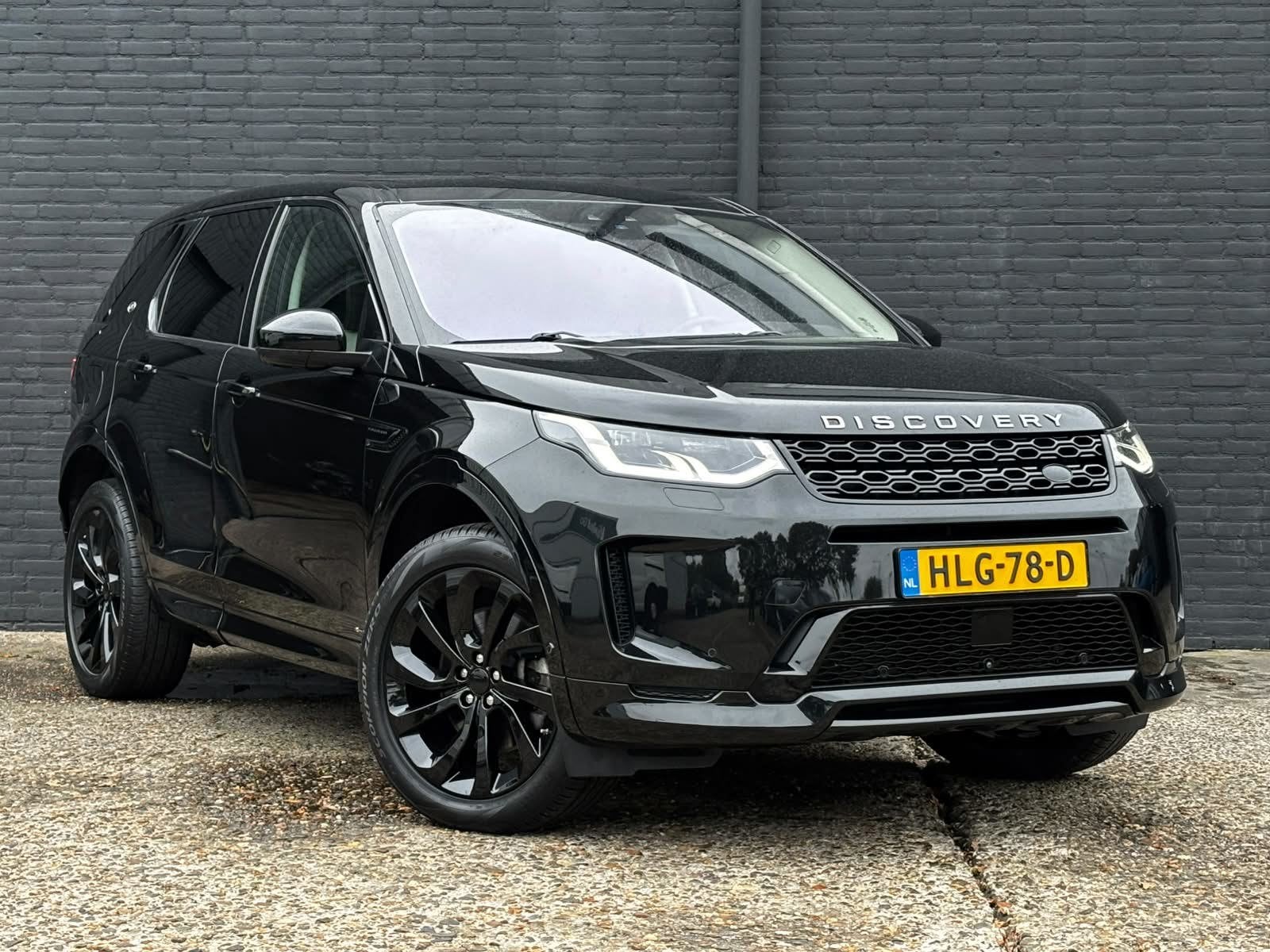 Land Rover DISCOVERY SPORT P300e 1.5 R-Dynamic HSE 56715KM|K, Auto's, Dealer onderhouden, Discovery Sport, Zwart, Bedrijf