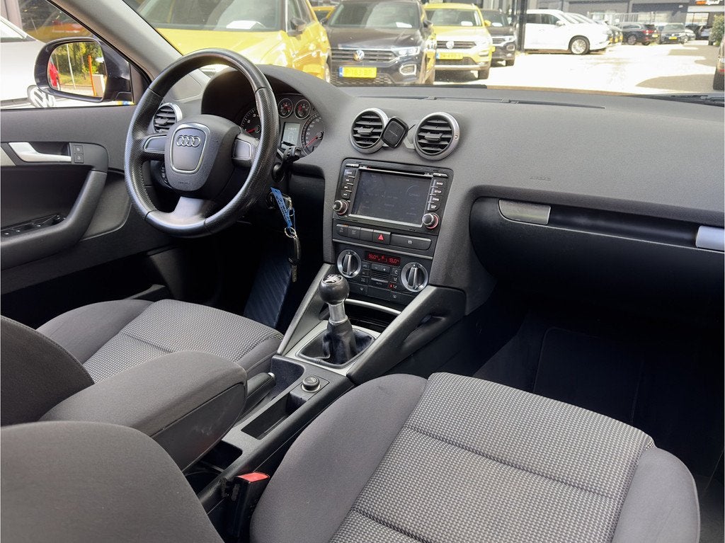 Audi A3 Sportback 1.4 TFSI AMBITION PRO-LINE 5DRS NAVI AIRCO, Auto's, Voorwielaandrijving, Euro 5, Gebruikt, 680 kg