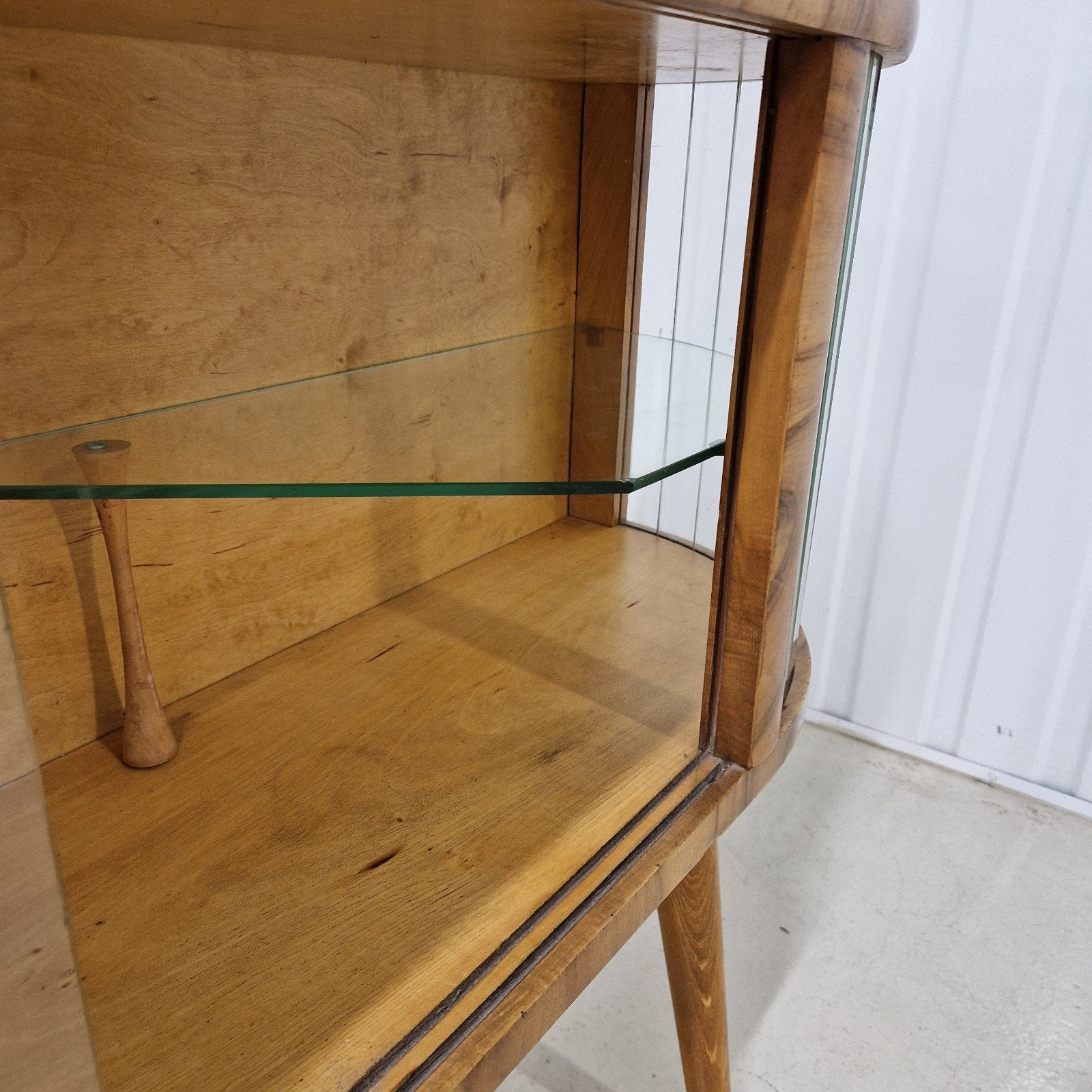 Foto 10 van Vintage Vitrinekast / Dressoir Jaren 5060 Mid-Century Modern