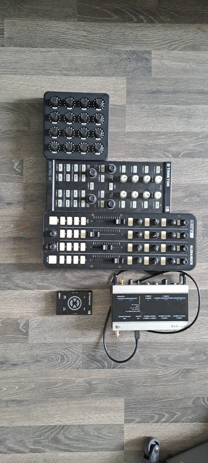 DJ-set: Allen & Heath K1, Traktor Kontrol X1, MIDI Fighter, Ophalen, Gebruikt, Overige merken