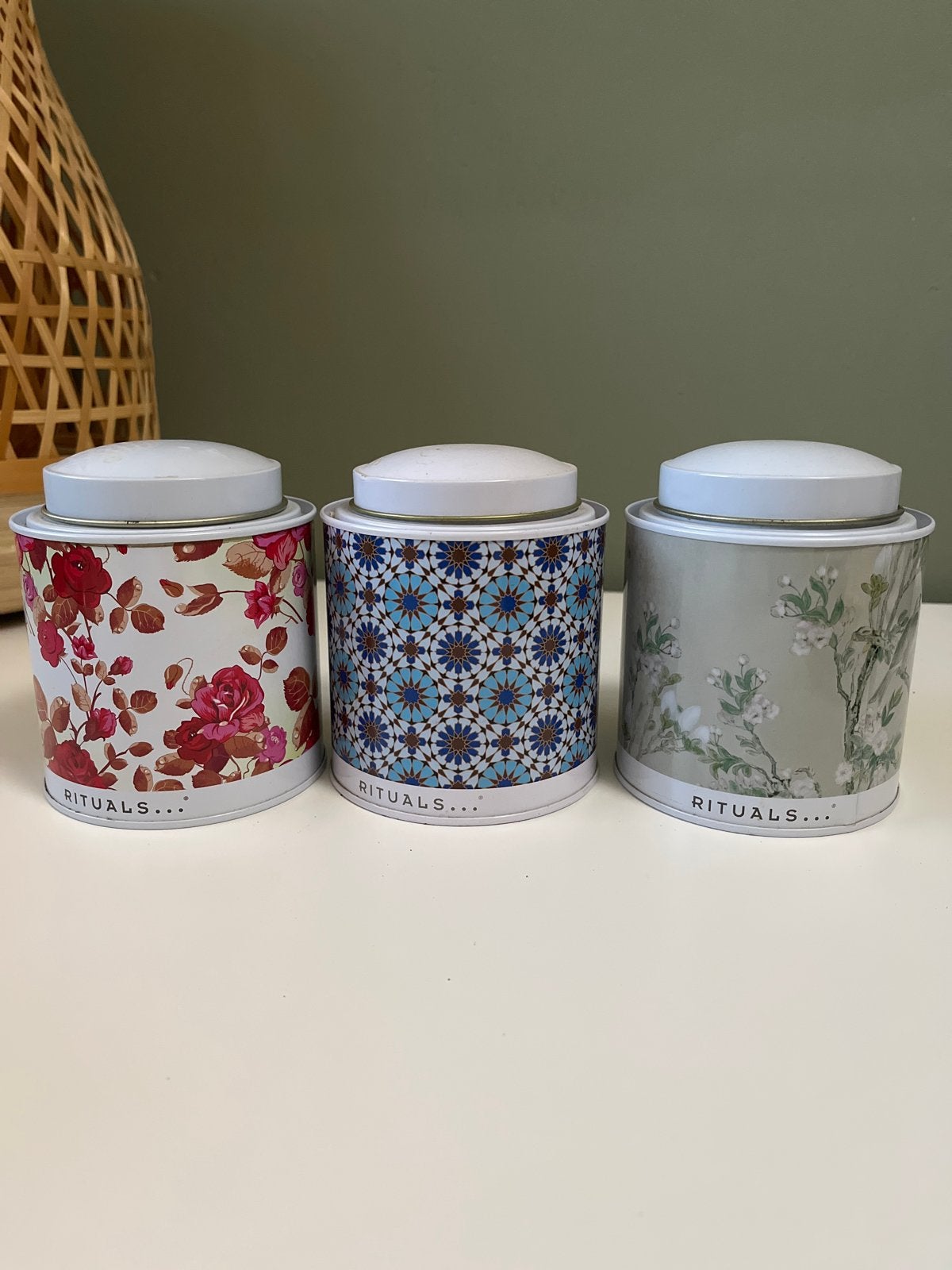3 Rituals theeblikken: Hammam, Rose en Vogels, Huis en Inrichting, Ophalen, Gebruikt, Meerkleurig, Oosters