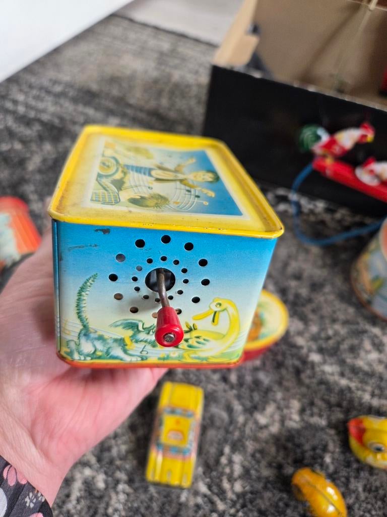 Vintage blikken speelgoed muziekdoosje - Dirigent, Ophalen of Verzenden