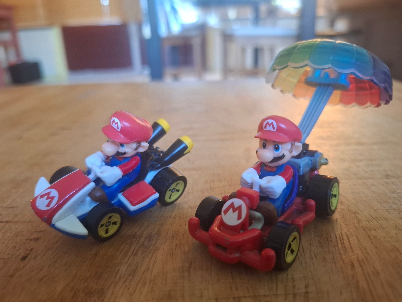 Mario Kart speelgoedauto's met parachute, Ophalen of Verzenden, Gebruikt, Jongen of Meisje