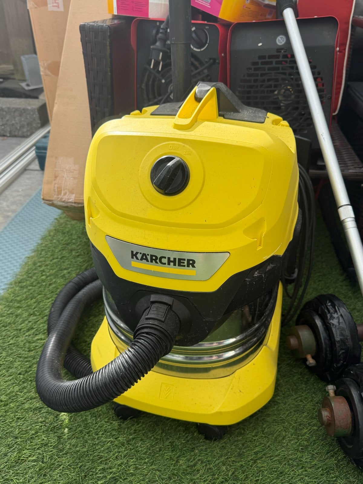 Kärcher WD 3 P V-17/4/20 Nat- en Droogzuiger, Inclusief accessoires, Gebruikt, Kärcher, Ophalen of Verzenden