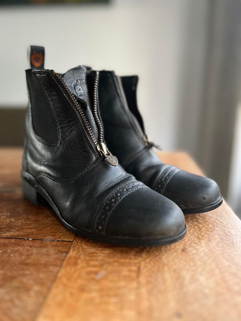 Ariat zip maat 30,5, Dieren en Toebehoren, Kinderen, Dressuur, Ophalen of Verzenden, Zo goed als nieuw