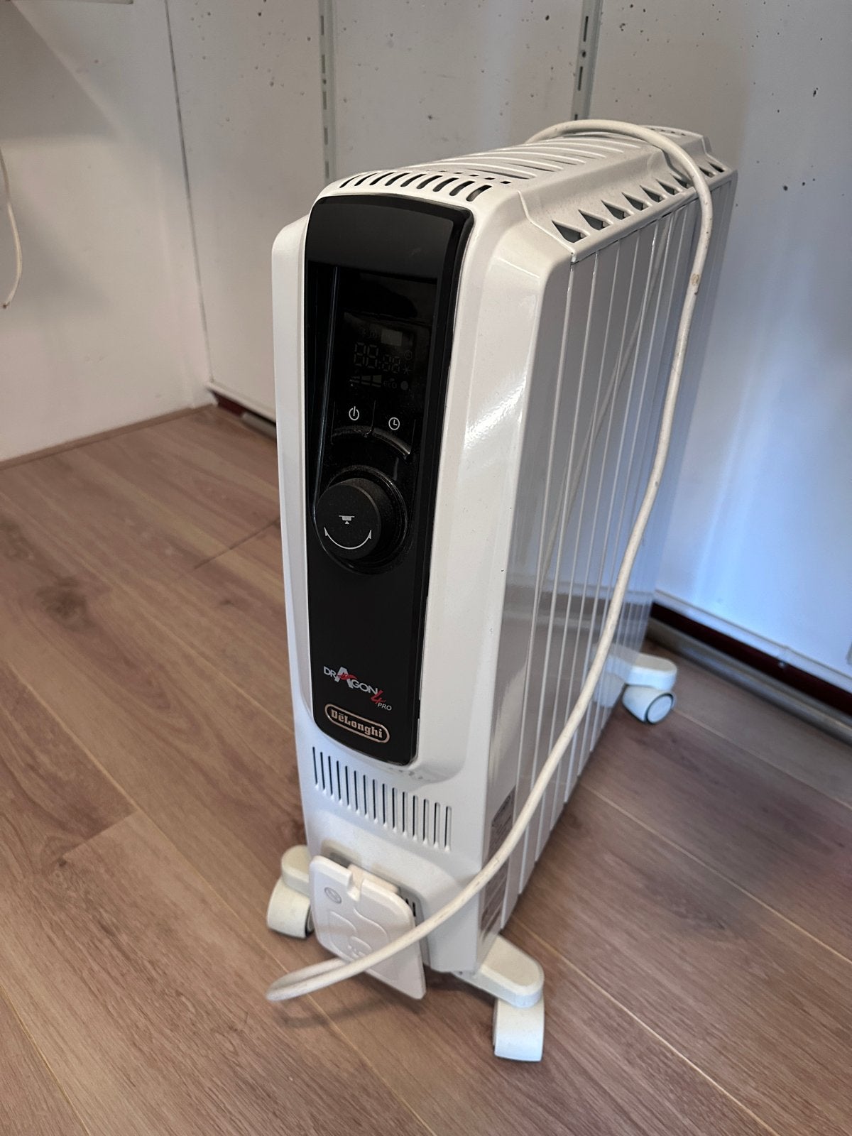 Zeer effectieve en lichte kachel, Ophalen, Zo goed als nieuw