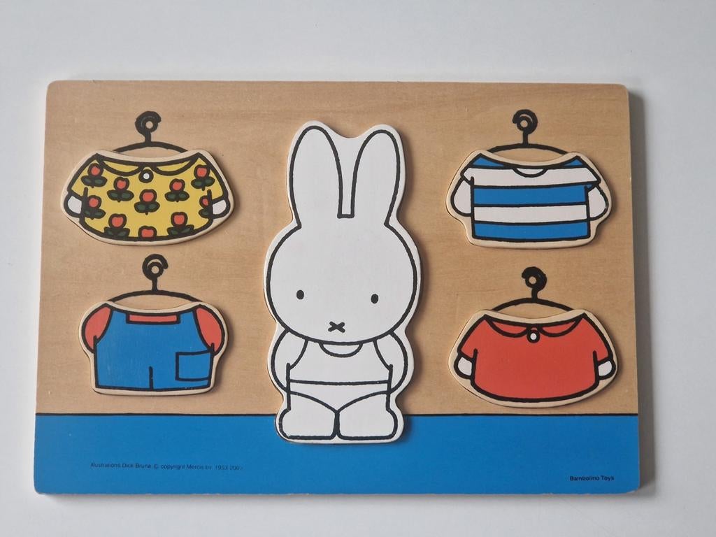 Vintage Nijntje puzzel met kleding van Nijntje - mooie staat, Kinderen en Baby's, Ophalen