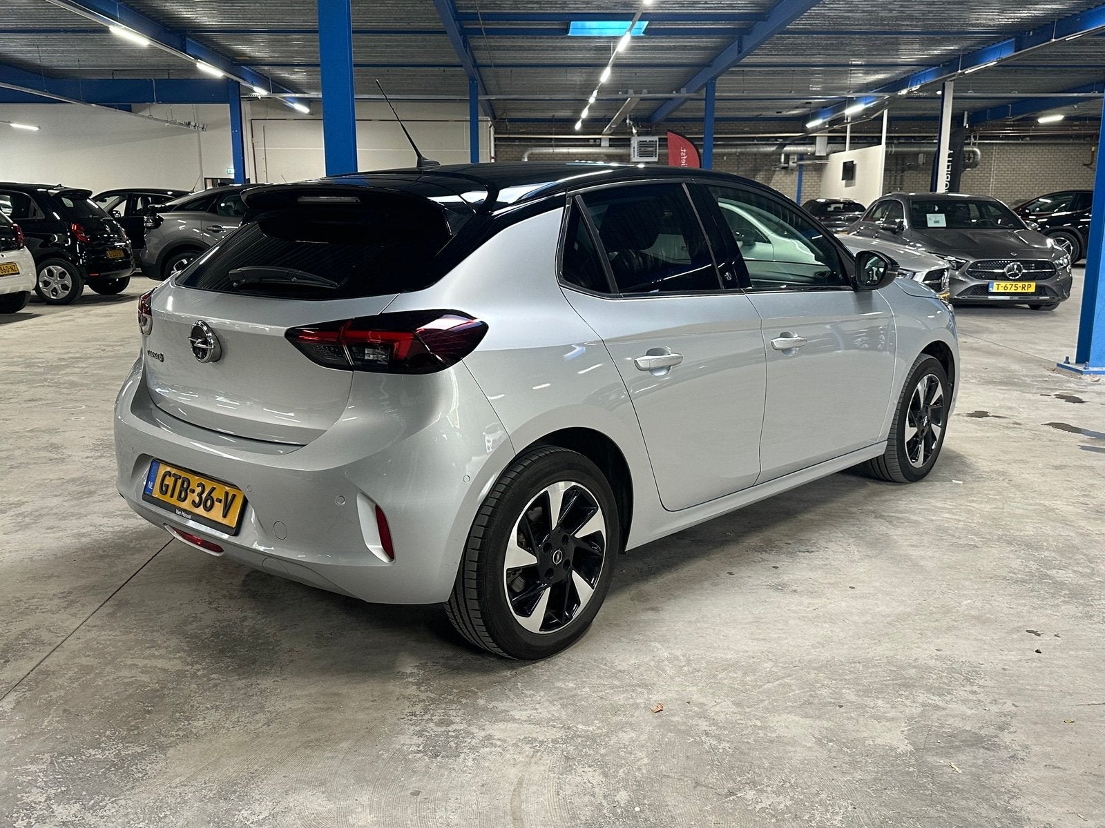 Opel CORSA-E Elegance 50 kWh (bj 2022, automaat), Auto's, 136 pk, Gebruikt, 24 min, Verwarmde buitenspiegels