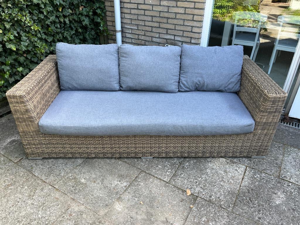 Loungebank buiten, Tuin en Terras, Tuinsets en Loungesets, Ophalen, 3 zitplaatsen, Zo goed als nieuw, Wicker