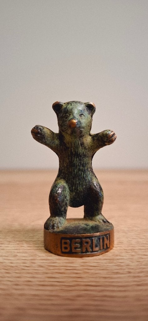Berliner Bär bronzen Gluttöter jaren '50, Antiek en Kunst, Antiek | Koper en Brons, Ophalen of Verzenden, Brons