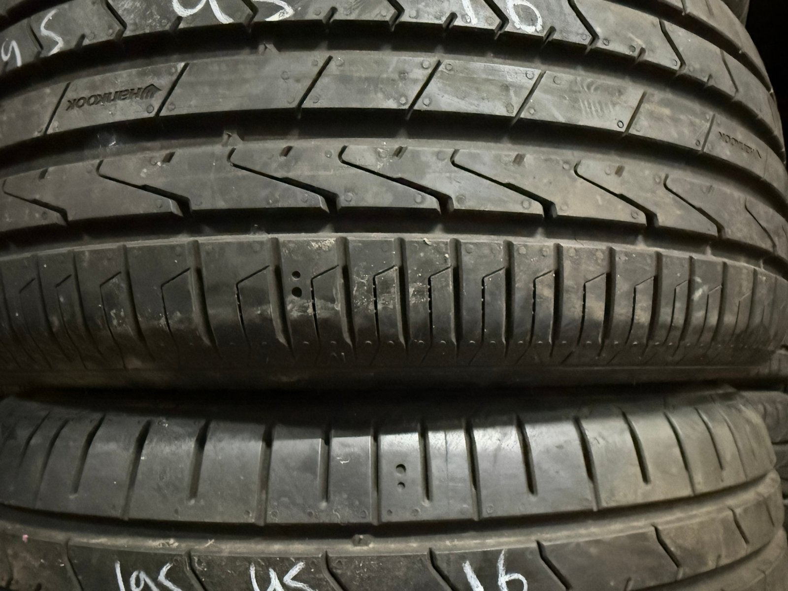 4x 195 45 16 84H Hankook Ventus Prime 3 DEMO NIEUW, 16 inch, Nieuw, Ophalen of Verzenden, Band(en)