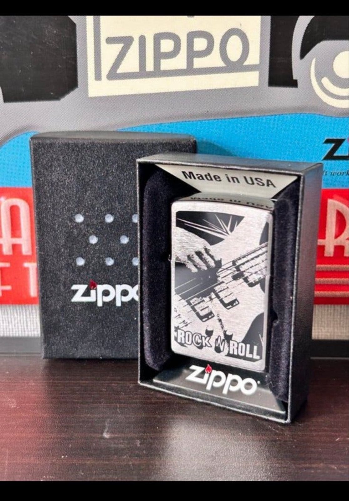 Zippo C16 Rock and Roll Aansteker - Nieuw in Doos, Ophalen of Verzenden, Nieuw, Aansteker