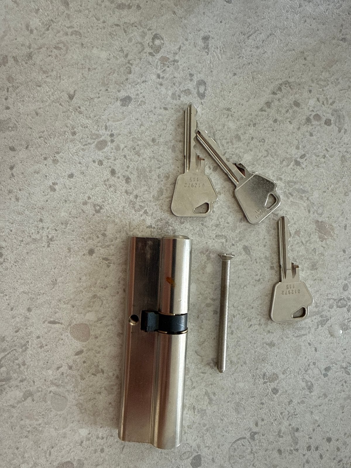 3 Mauer ASSA ABLOY SKG** cilinders 40/60 met 8 sleutels, Ophalen, Gebruikt, Overige materialen, Slot