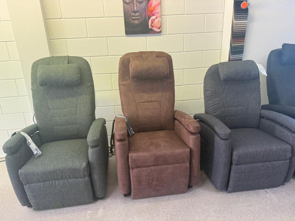 Fitform sta op stoel relax fauteuil op maat 3 motoren, Huis en Inrichting, Fauteuils, Ophalen of Verzenden, Nieuw, Leer, Gratis bezorging regio Utrecht