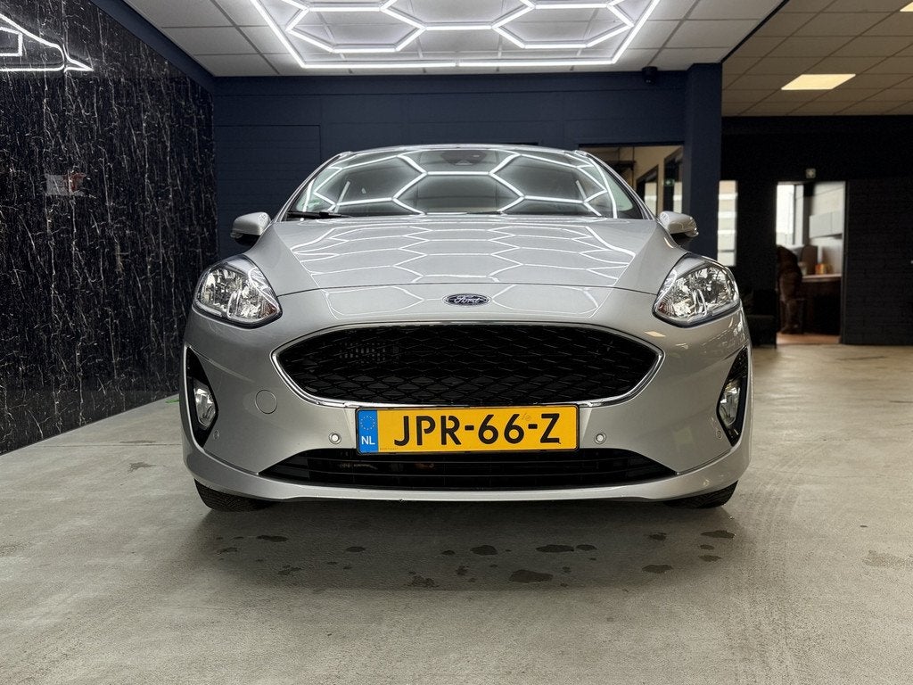 Ford Fiesta 1.0 EcoBoost Titanium (bj 2020), Auto's, Ford, 580 kg, 1064 kg, Bedrijf, Handgeschakeld