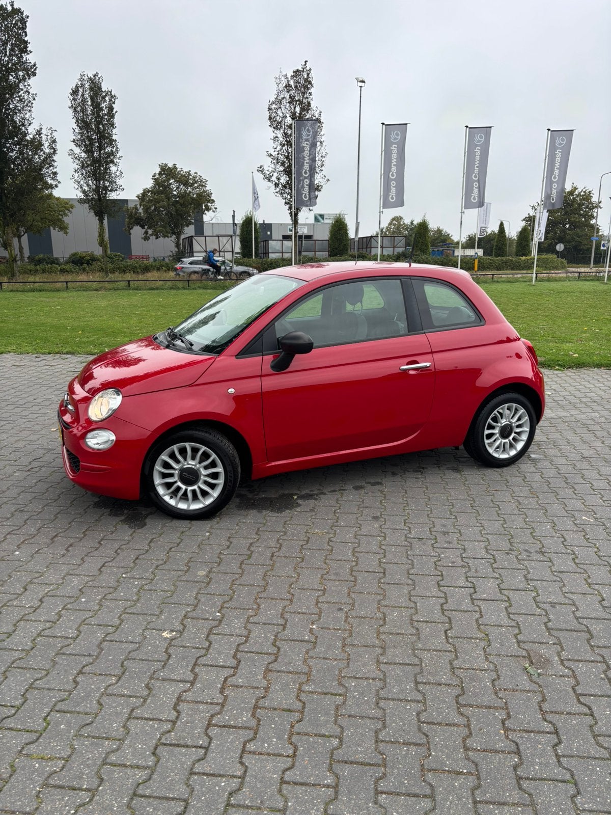 Fiat 500 Twinair 60pk 2018 Rood, Auto's, Voorwielaandrijving, Stof, Euro 6, 840 kg