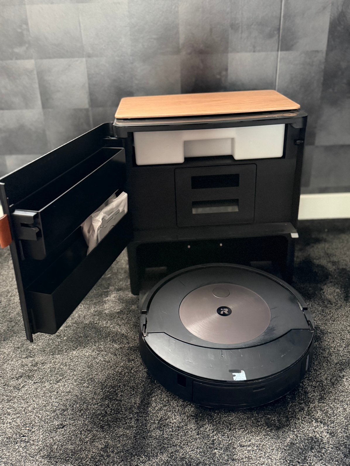 iRobot Roomba Combo / Zelflegende Robotstofzuiger, Ophalen, Zo goed als nieuw, Overige merken, Automatisch