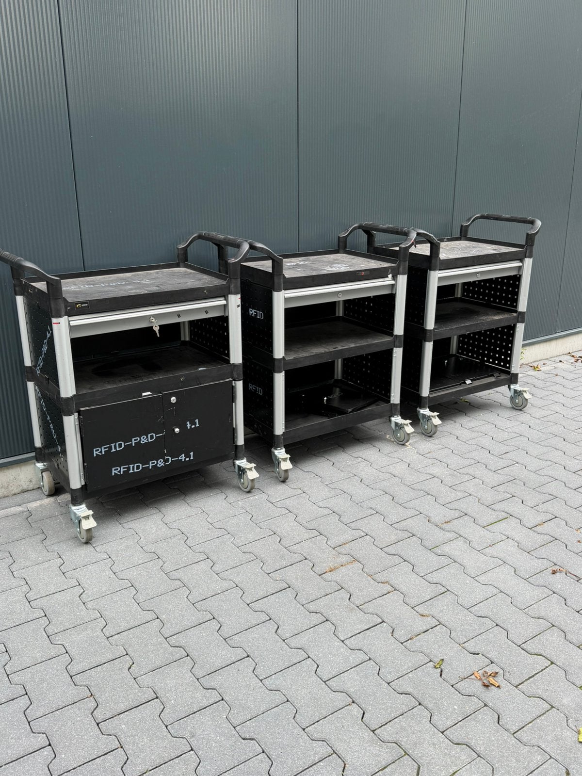 3x gereedschapswagen, Ophalen, Zo goed als nieuw