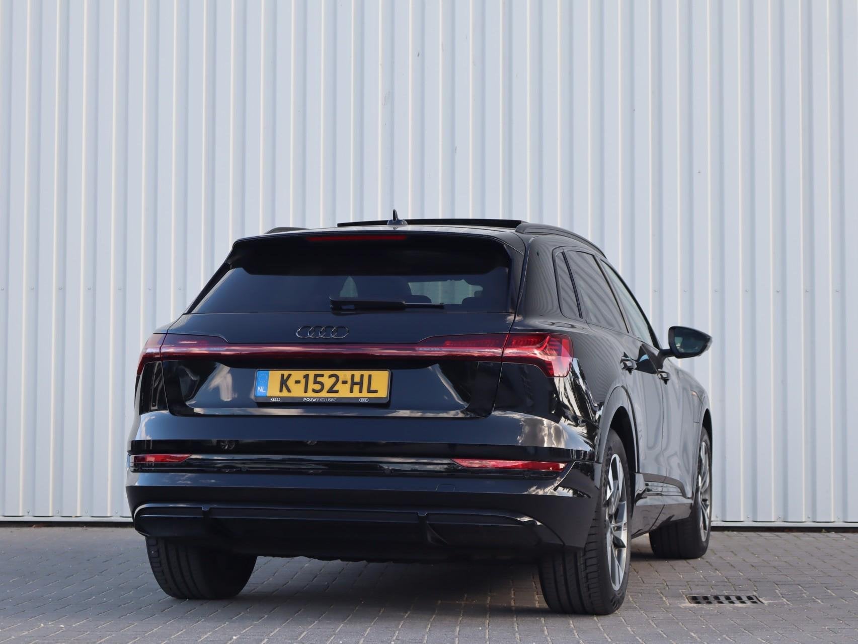 Audi e-tron 50 313pk quattro S edition 71 kWh | SoH 97% | Pa, Auto's, Automaat, 12 maanden, Zwart, 71 kWh