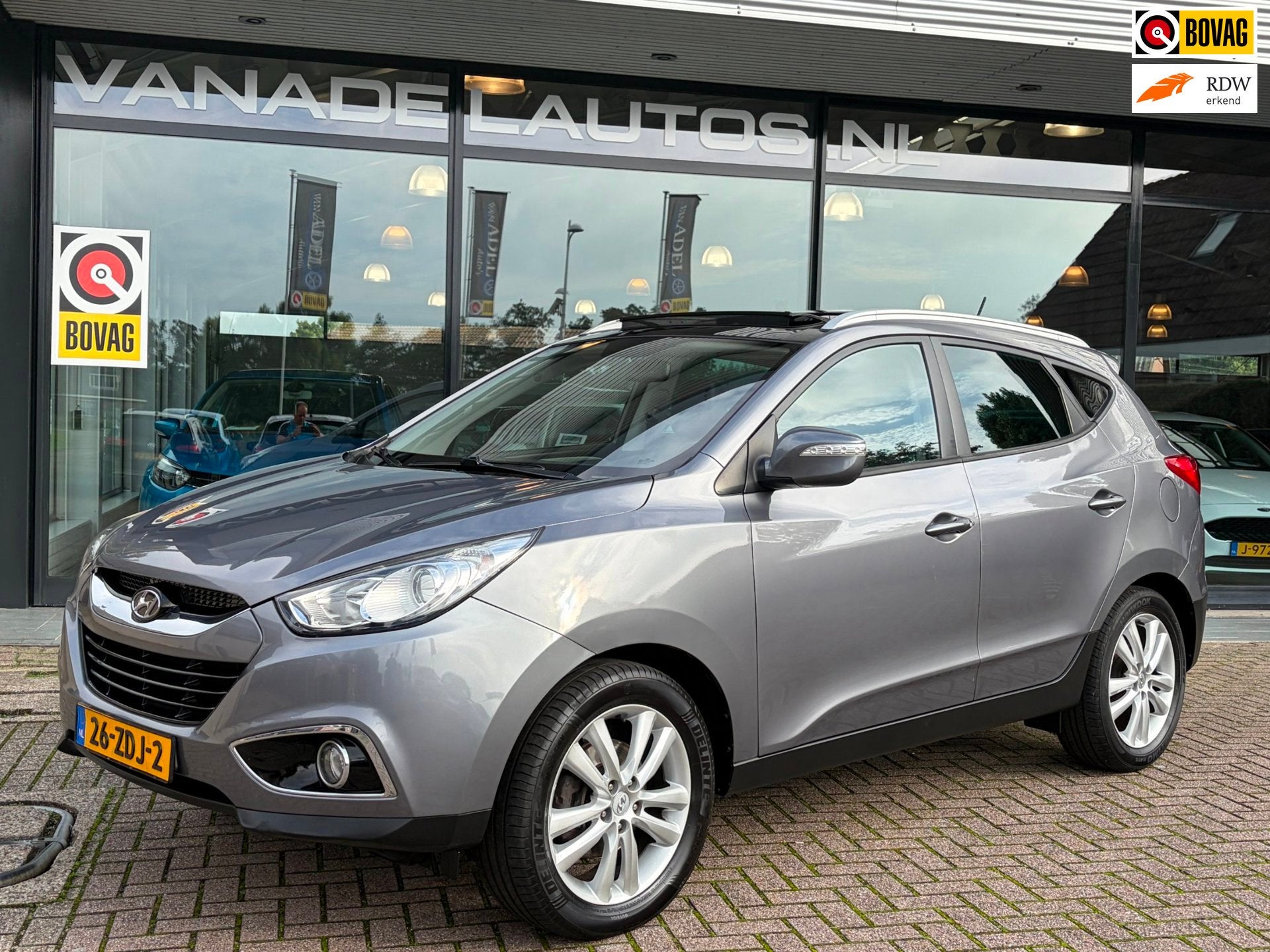 Hyundai Ix35 2.0i i-Catcher Aut. Panorama Leer Navi Clima Cr, Gebruikt, Zwart, 4 cilinders, 163 pk