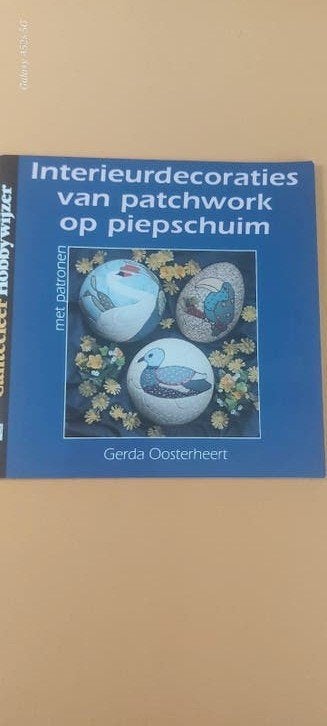 Knutselboek: Interieurdecoraties van patchwork op piepschuim, Hobby en Vrije tijd, Gebruikt, Overige thema's, Meerkleurig, Ophalen of Verzenden