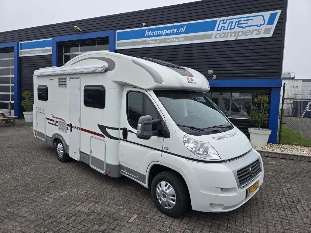 Adria Matrix Axess 650 SF B.J. 2013 Z.G.O.H. Gezinscamper., Standaard zit, Ringverwarming, Fiat, Bedrijf