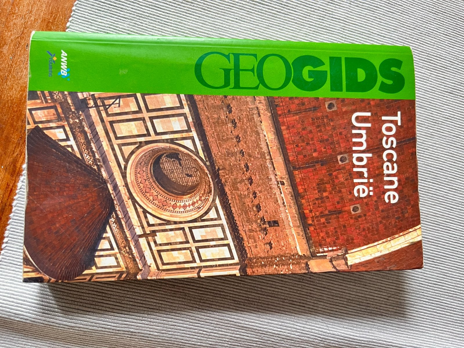ANWB Geogids Toscane Umbrië - Reisgids, Gelezen, Europa, Ophalen of Verzenden, Reisgids of -boek