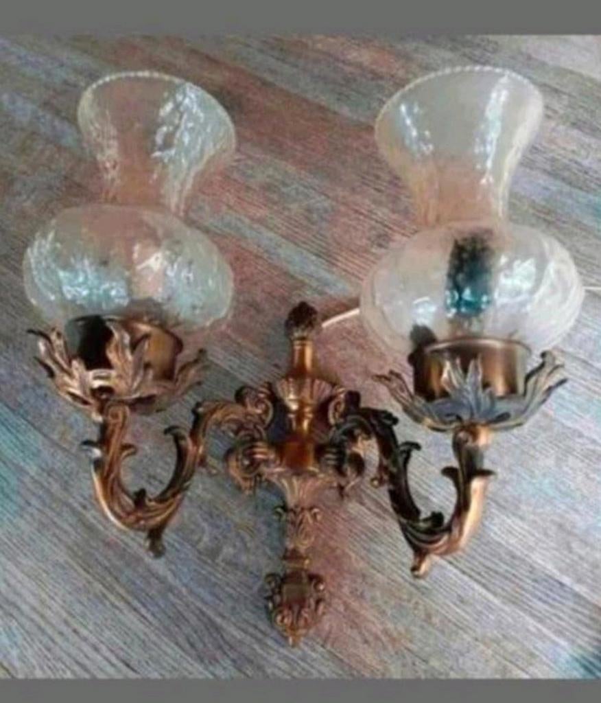 Antieke Wandlamp met Glazen Kapjes, Ophalen of Verzenden