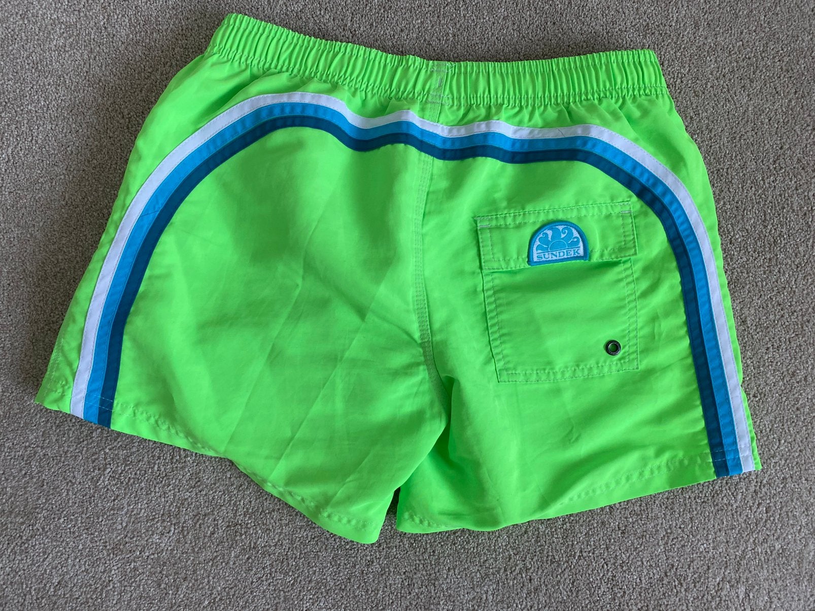 Sundek zwemshort maat 16 neon geel/groen, Ophalen of Verzenden, Zwembroek, Jongen, Maat 176