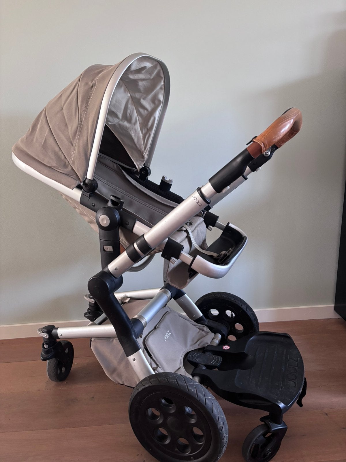 Joolz day 1 met reiswieg, voetenzak, luiertas en sta plankje, Gebruikt, Luchtbanden, Ophalen, Kinderwagen