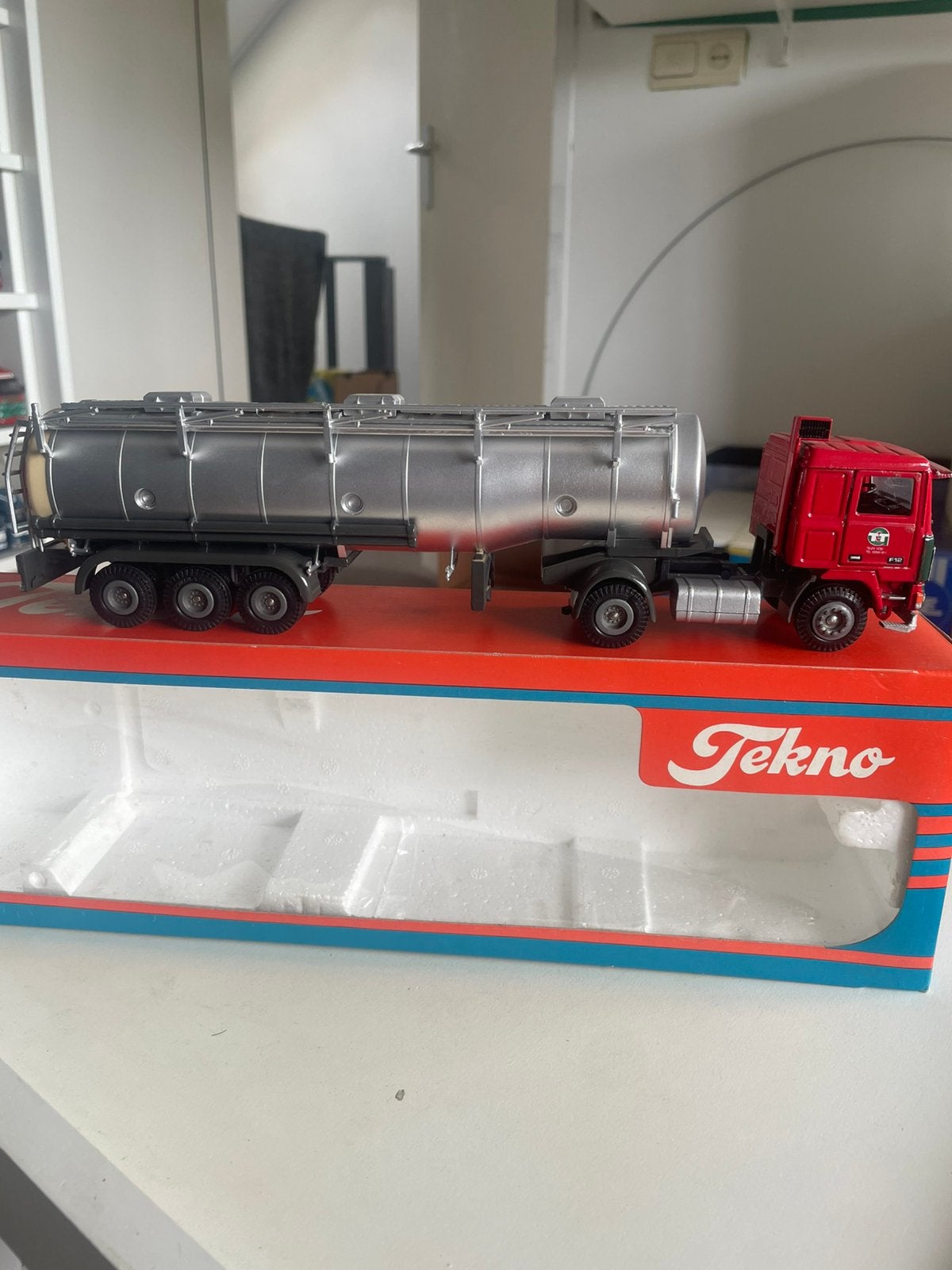 Volvo F12,Gentenaar, Ophalen of Verzenden, Zo goed als nieuw, Bus of Vrachtwagen, Tekno