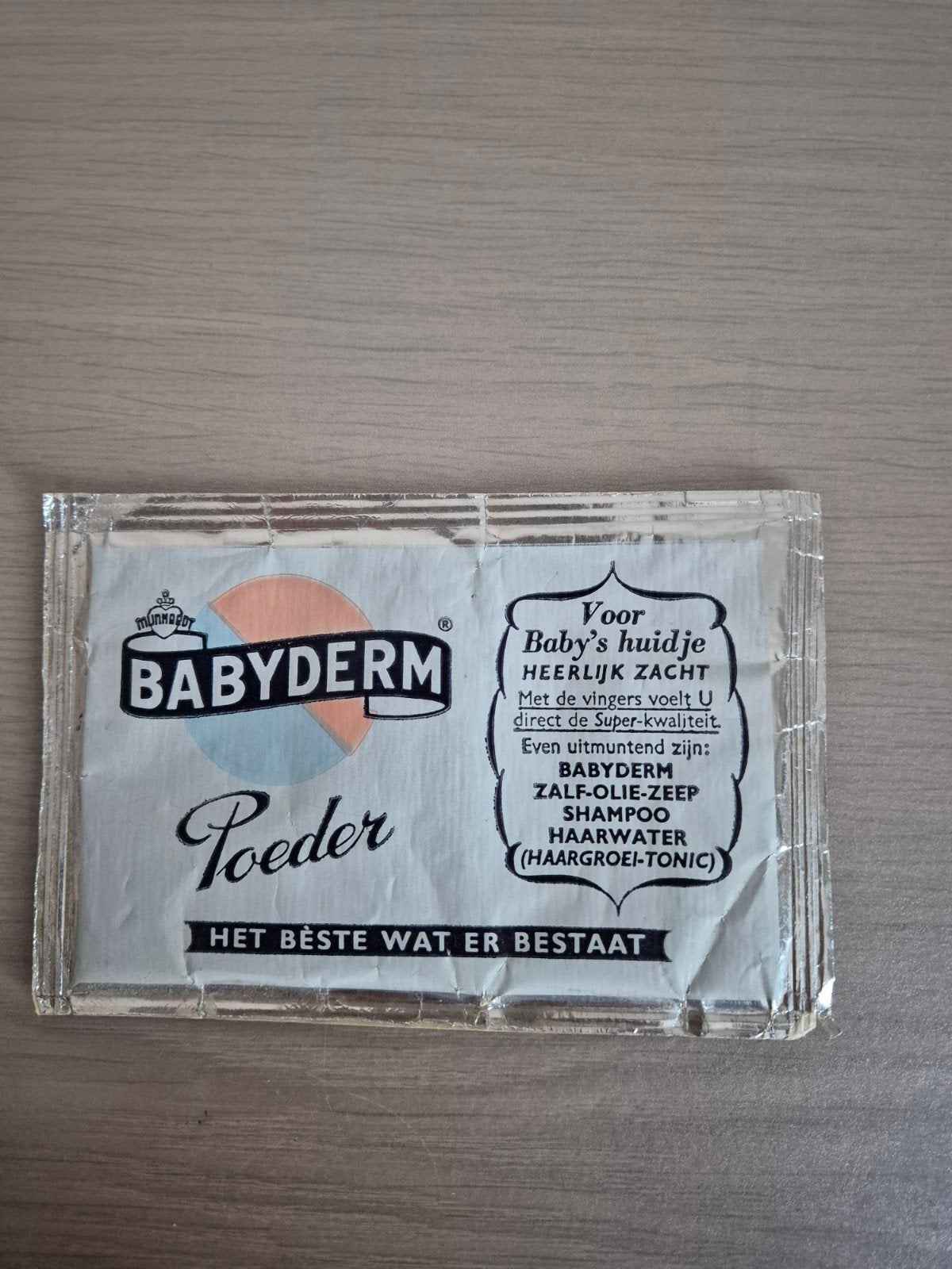 Verpakking babyderm poeder, Ophalen of Verzenden, Nieuw, Desktop, USB