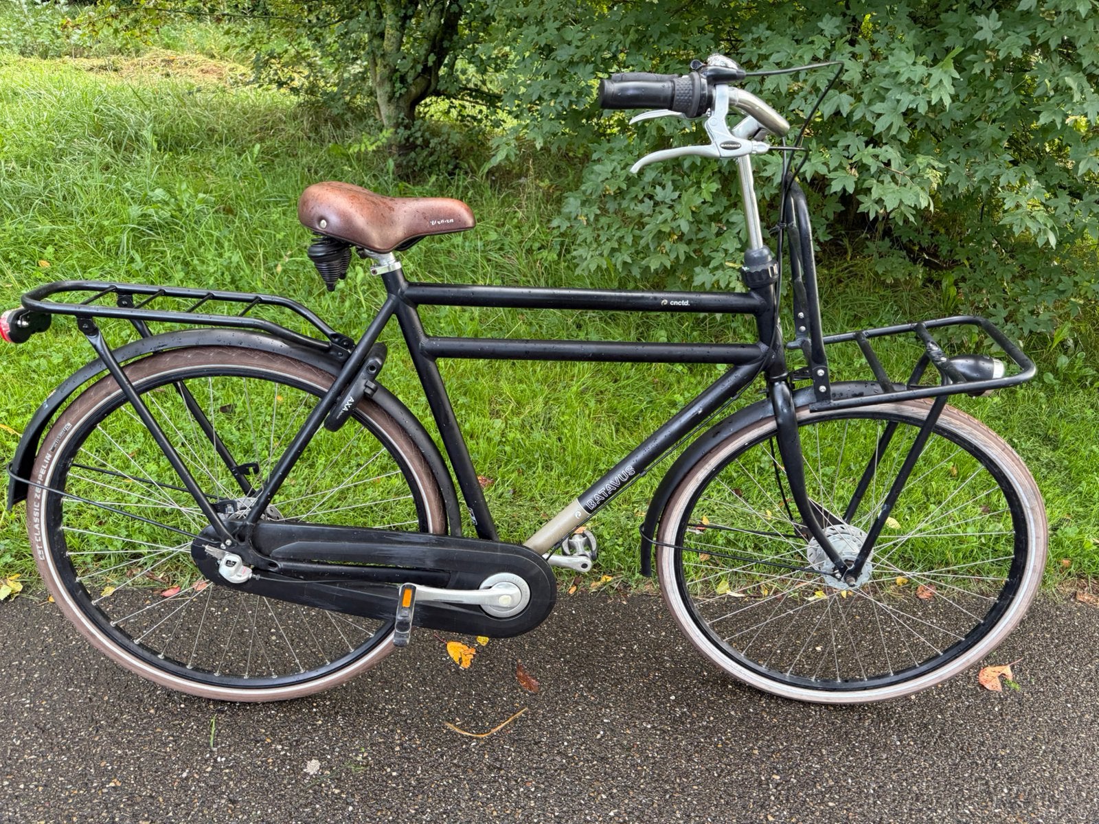 Te koop Herenfiets Transportfiets Batavus met voordrager, Fietsen en Brommers, Ophalen, Gebruikt, Versnellingen, Batavus
