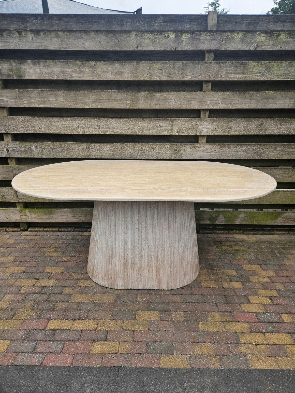 Stijlvolle ovale buiten eettafel, 180x100 cm, Ophalen, Gebruikt