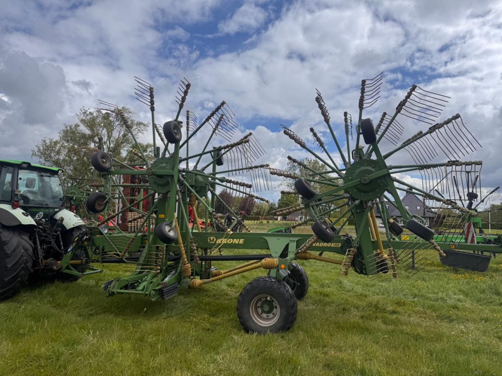 Krone swadro 1400 (gewijzigd 17-5-26), Zakelijke goederen, Agrarisch | Werktuigen, Ophalen, Veehouderij, Weidebouw, Lely