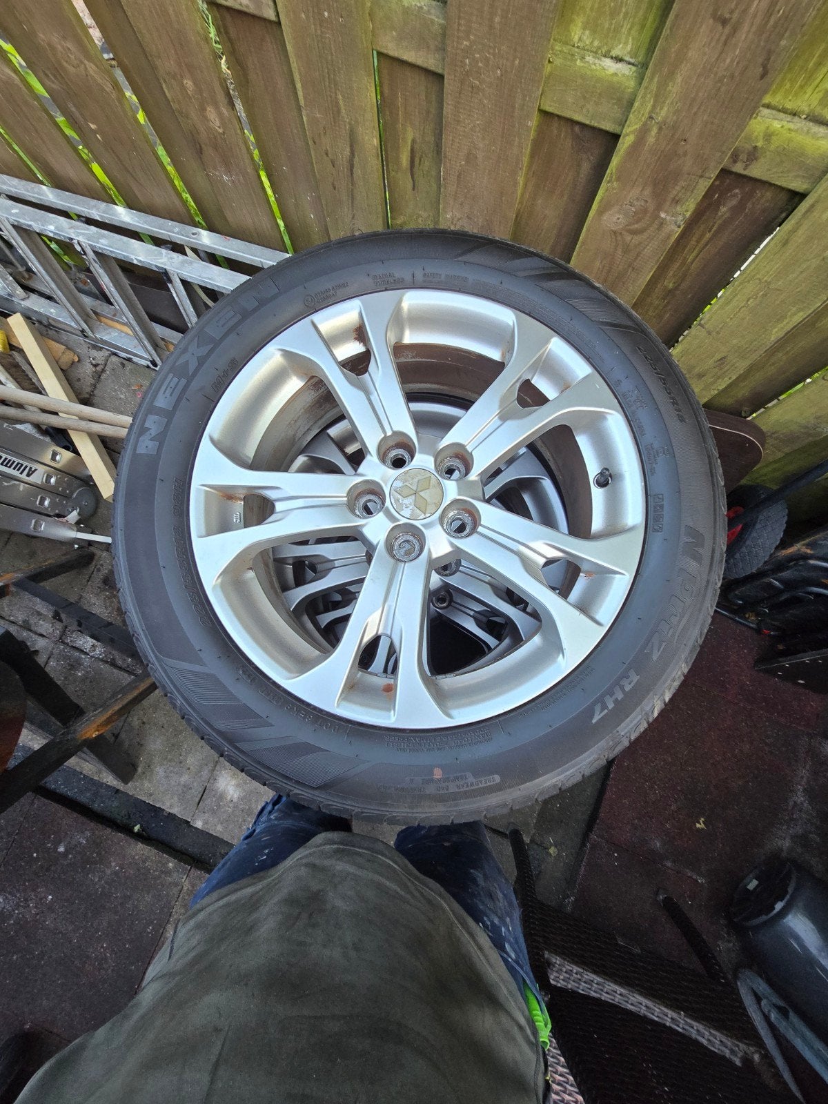 Originele Mitsubishi Outlander 2013 velgen met banden, Auto-onderdelen, Banden en Velgen, Zomerbanden, 18 inch, 225 mm, Ophalen