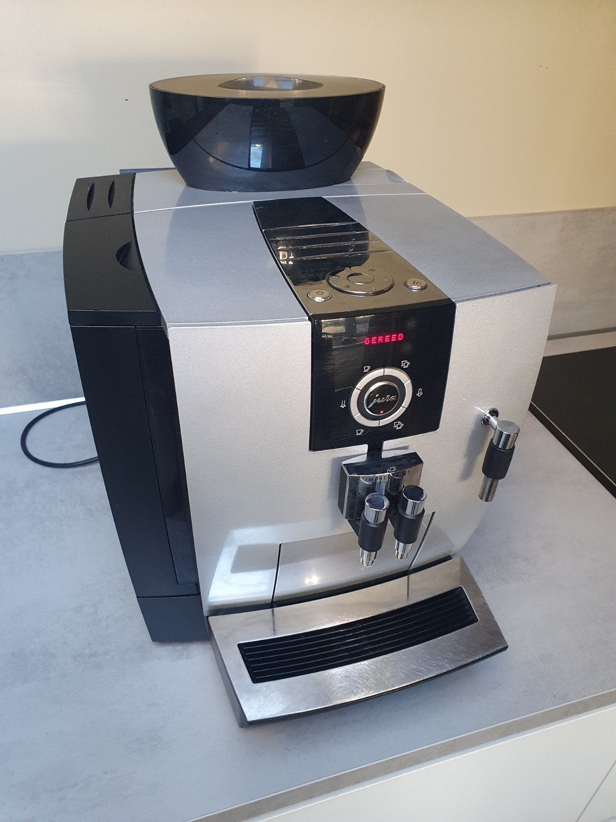 Foto 3 van Jura XJ5 Professional volautomatische koffiemachine