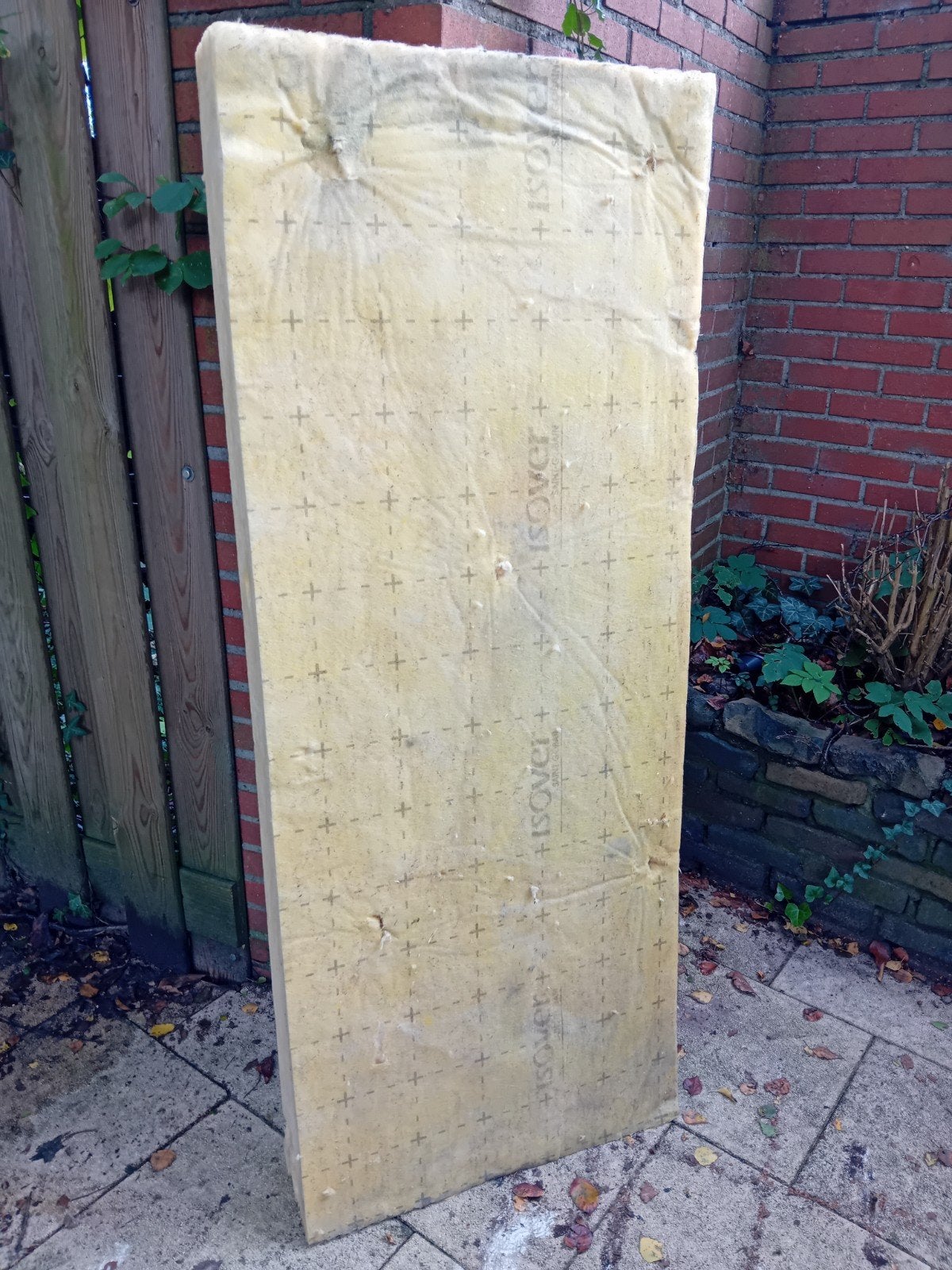 Isover glaswol isolatie 10cm dik - ruim 65m², Ophalen, Gebruikt, Vloerisolatie, 15 m² of meer