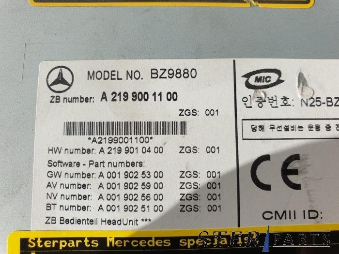 Navigatie Systeem van een Mercedes E-Klasse, Gebruikt, -, Ophalen of Verzenden, -