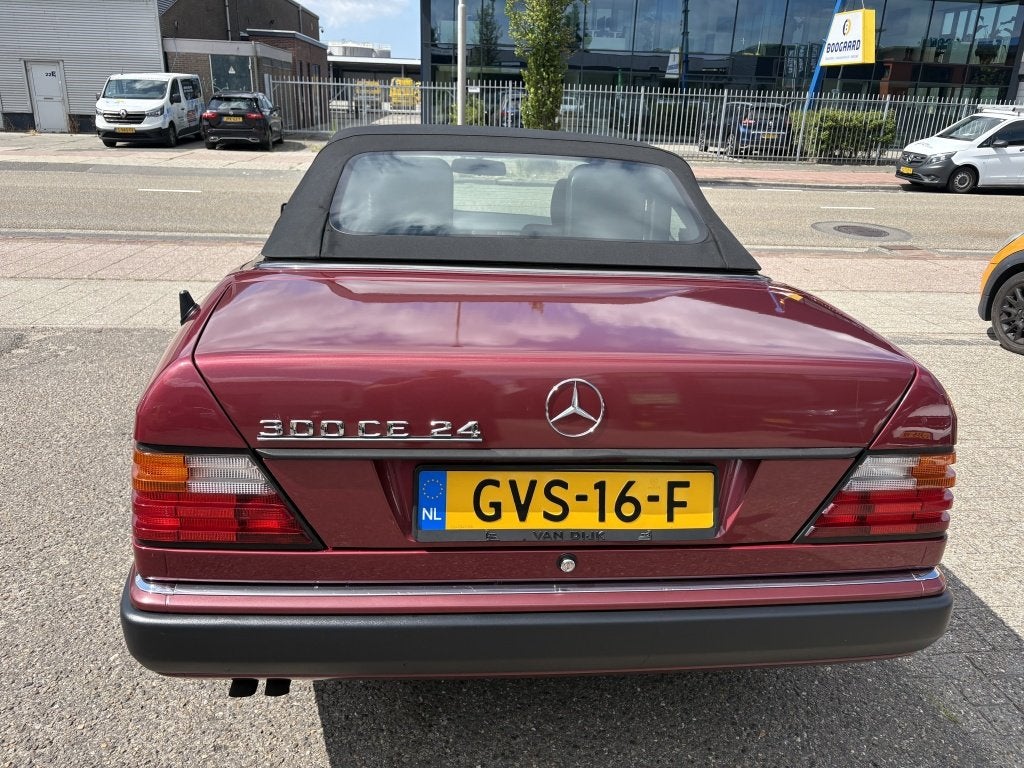Mercedes-Benz E-Klasse 200-500 Cabrio 300 CE-24 (bj 1992), foto 5
