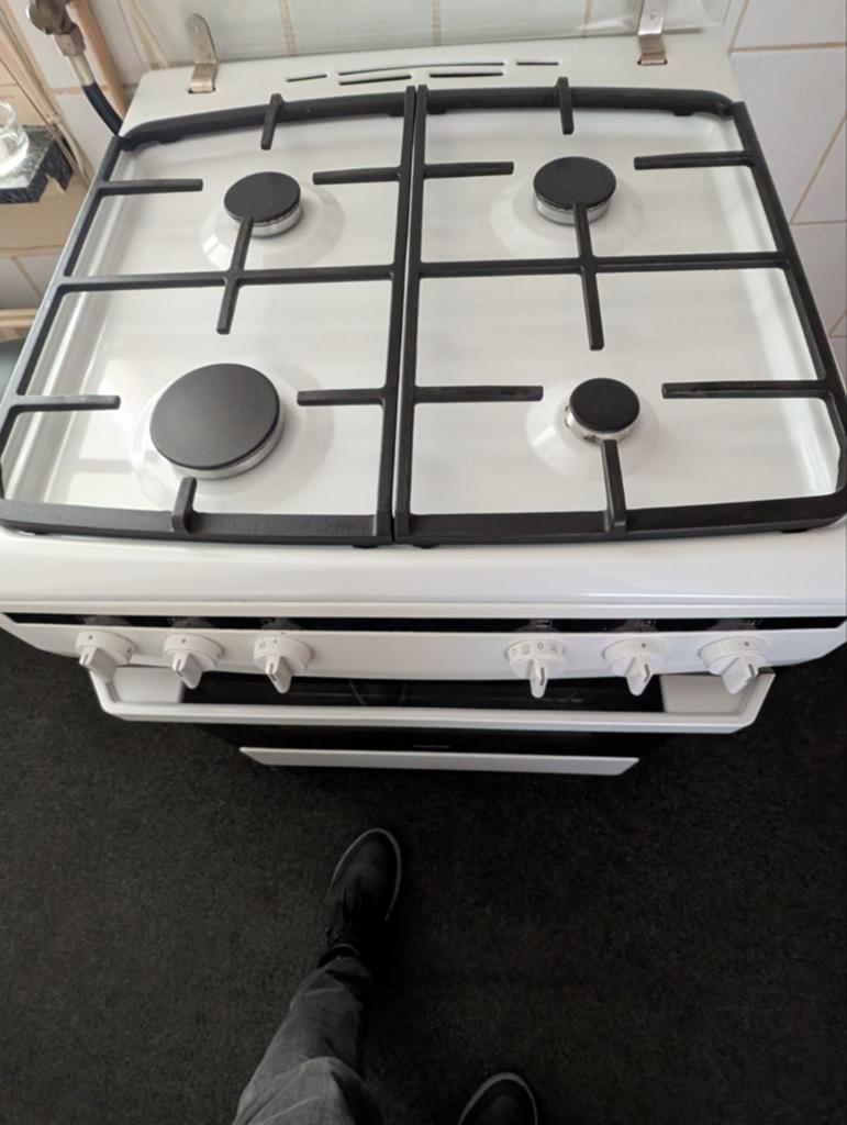 Inventum Gasfornuis wit met oven., Ophalen, Gebruikt, 4 kookzones, Gas