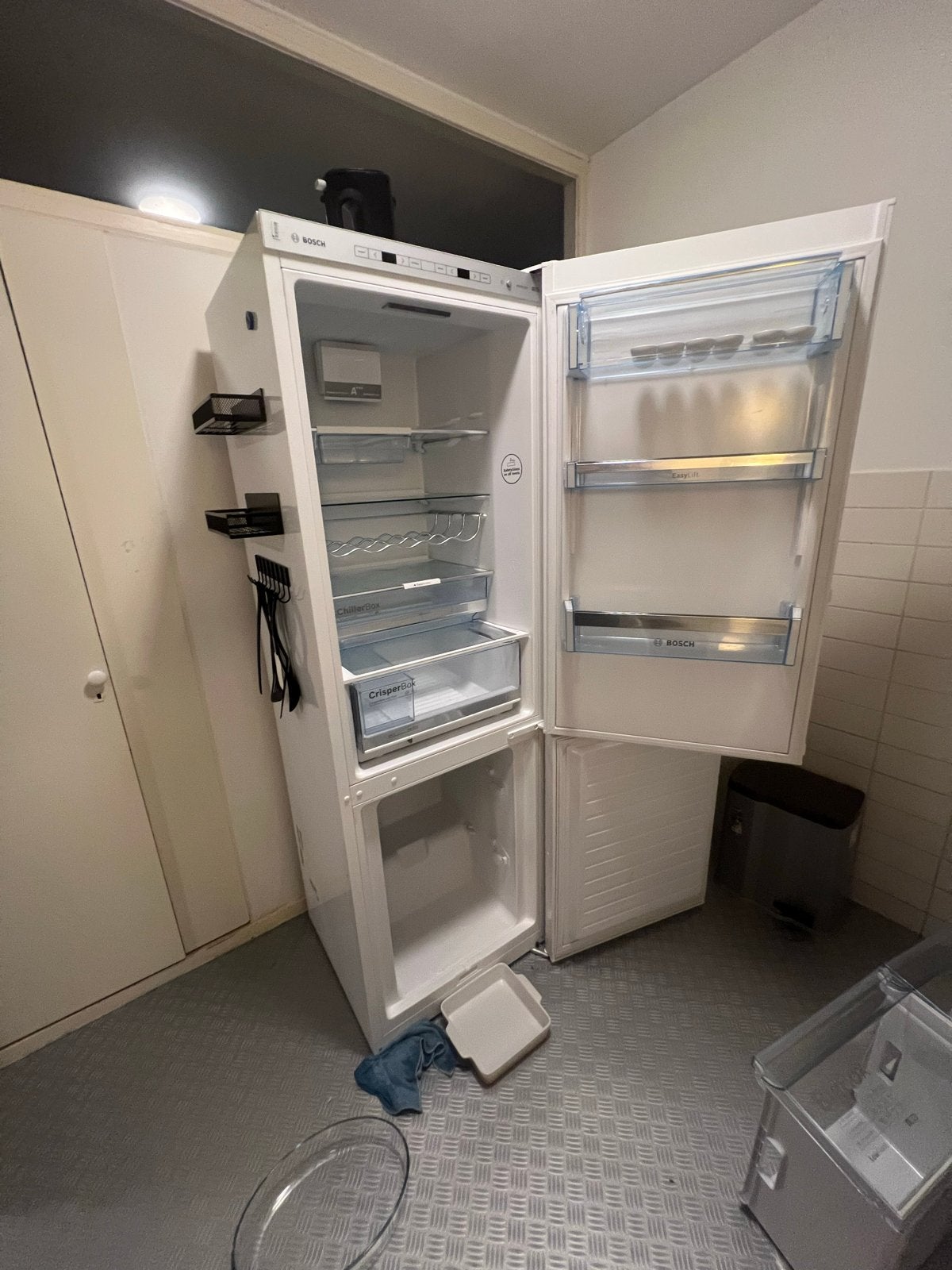 Bosch KGE36BW41 Koel-vriescombinatie A++, Witgoed en Apparatuur, Ophalen, Gebruikt, 200 liter of meer, Met aparte vriezer