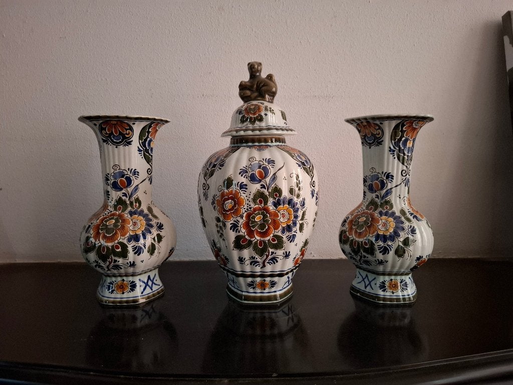 (Nr.521) Prachtig Delft Polychrome kaststel, Antiek en Kunst, Ophalen
