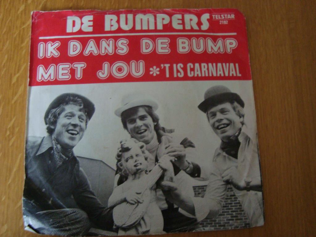 bumpers - ik dans de bump met jou -& is carnaval, Ophalen of Verzenden, Zo goed als nieuw, Nederlandstalig, Single
