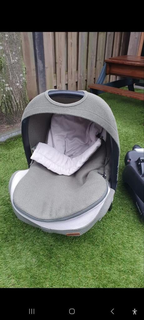 Maxi-Cosi met Easybase, Joolz adapters & Baby's Only hoezen, Autogordel of Isofix, Ophalen of Verzenden, Zo goed als nieuw, 0 t/m 13 kg