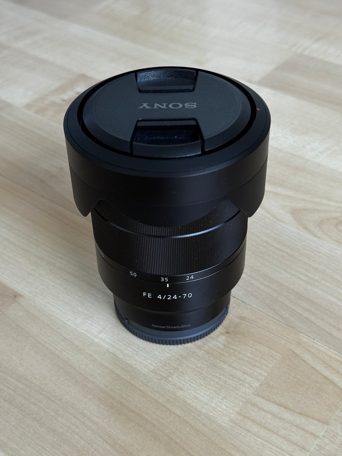 Sony FE 24-70mm f/4 ZA OSS ZEISS, Ophalen, Zo goed als nieuw, Standaardlens
