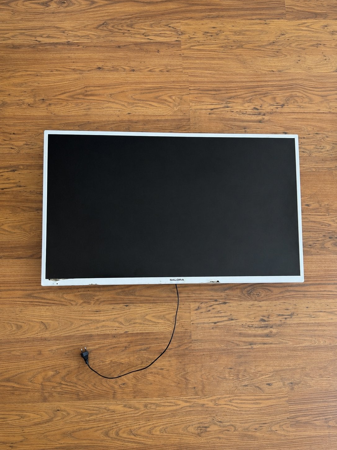 Salora TV - ideaal voor slaapkamer/keuken, 50 Hz, HD Ready (720p), 60 tot 80 cm, Ophalen