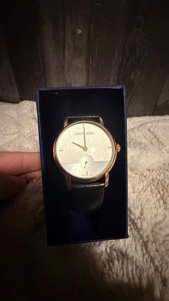 Calvin Klein Horloge - Elegant en Tijdloos Design, Sieraden, Tassen en Uiterlijk, Horloges | Dames, Overige merken, Overige materialen